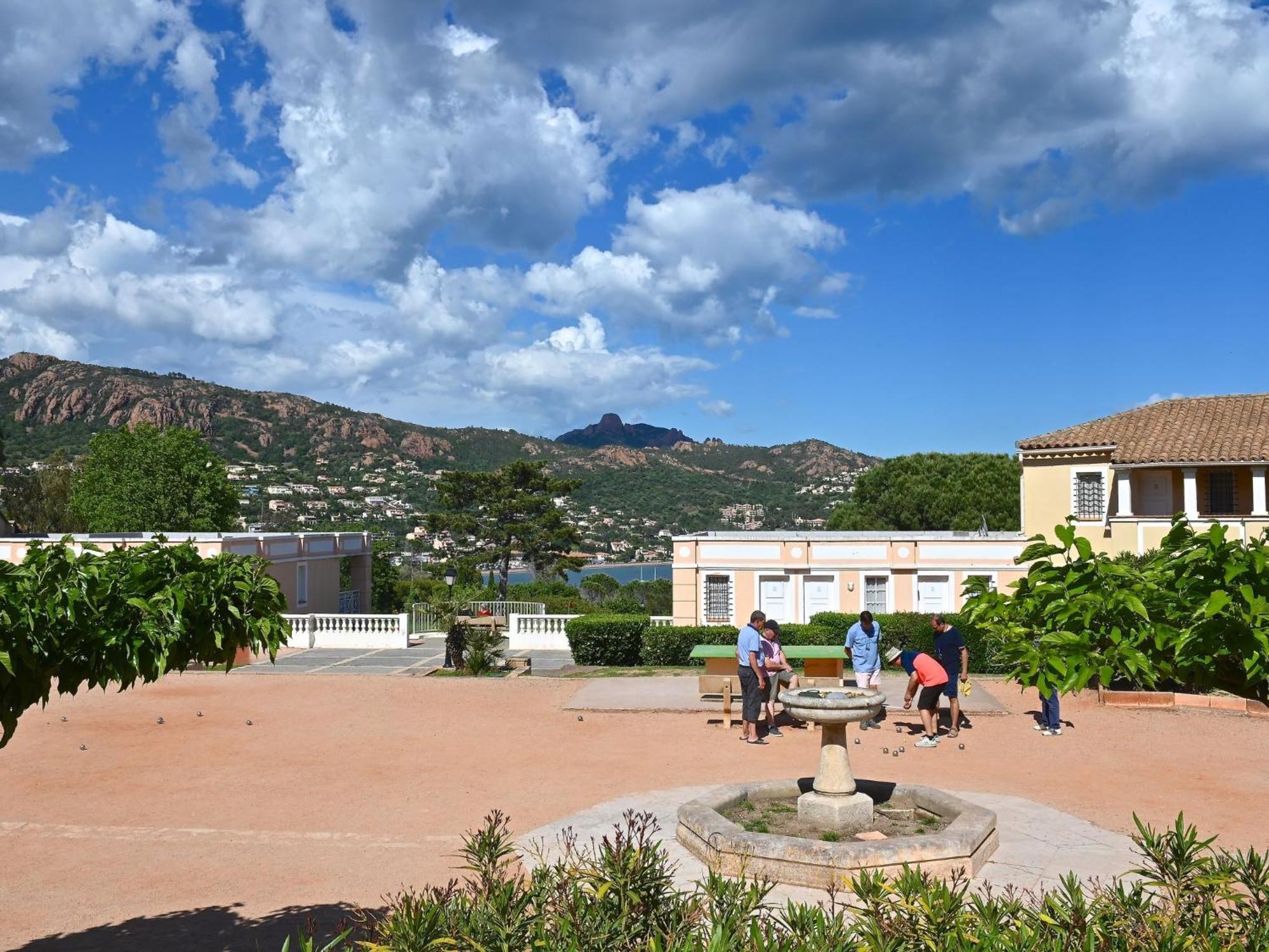 Apartment Village Cap Esterel - Le Village-76 By Interhome Saint-Raphaël Kültér fotó